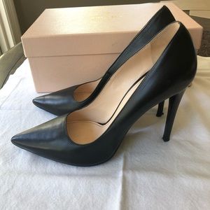 Prada classic black heels size 39.5